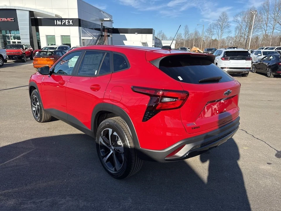 2026 Chevrolet Trax - Image 3 of 12