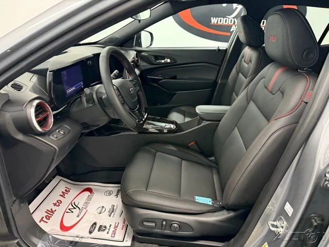 2026 Chevrolet Trax - Image 9 of 12