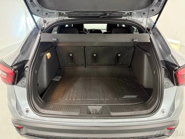 2026 Chevrolet Trax - Image 8 of 12