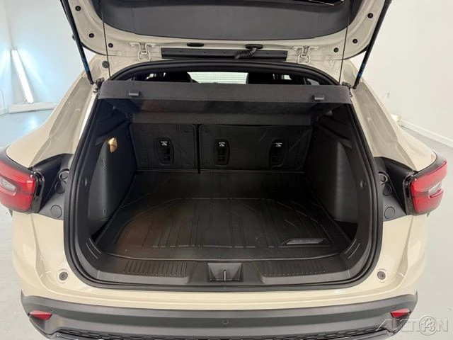 2026 Chevrolet Trax - Image 8 of 21