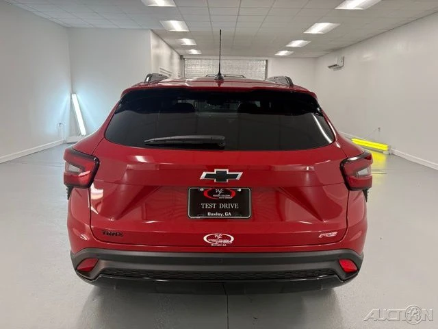 2026 Chevrolet Trax - Image 7 of 21