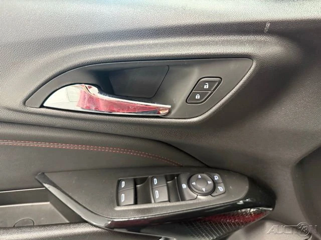 2026 Chevrolet Trax - Image 14 of 21