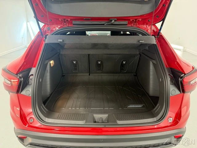 2026 Chevrolet Trax - Image 8 of 21
