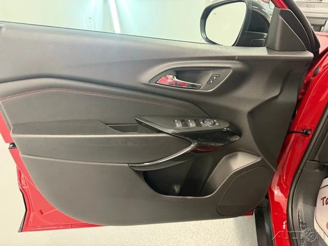 2026 Chevrolet Trax - Image 13 of 21