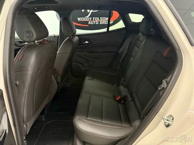 2026 Chevrolet Trax - Image 15 of 21