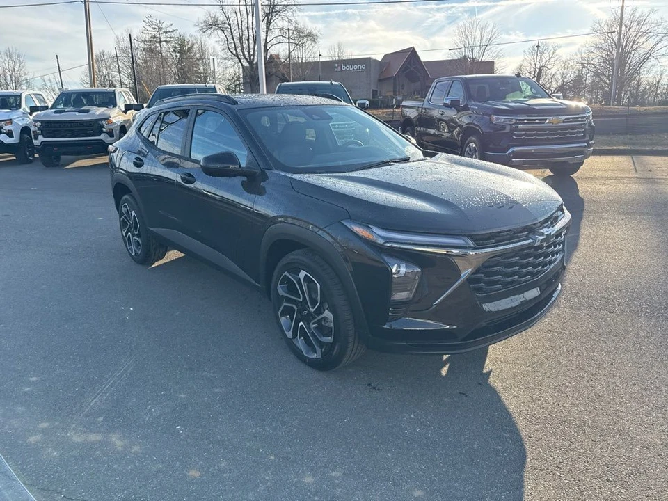 2026 Chevrolet Trax - Image 7 of 12