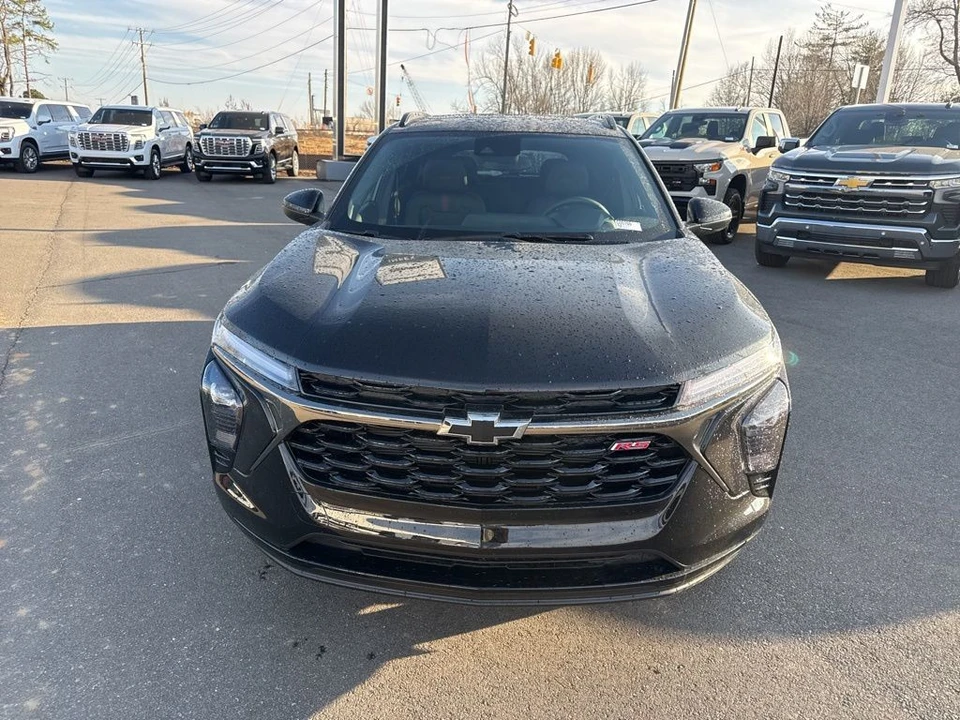 2026 Chevrolet Trax - Image 8 of 12