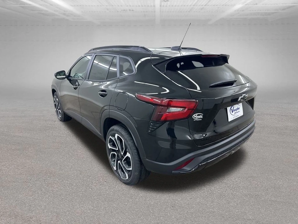 2026 Chevrolet Trax - Image 7 of 12