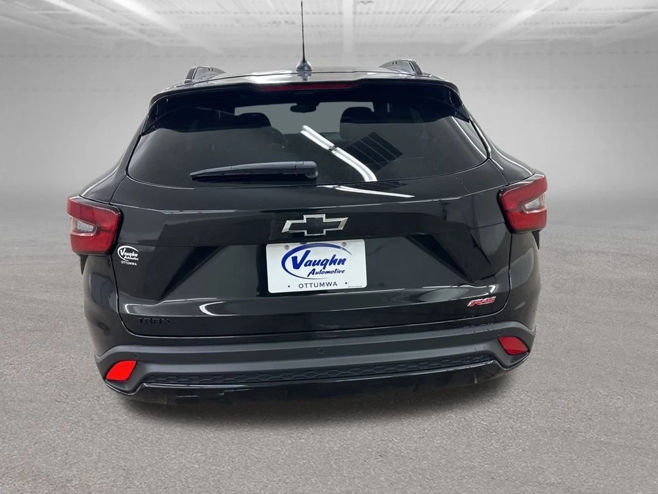 2026 Chevrolet Trax - Image 9 of 12