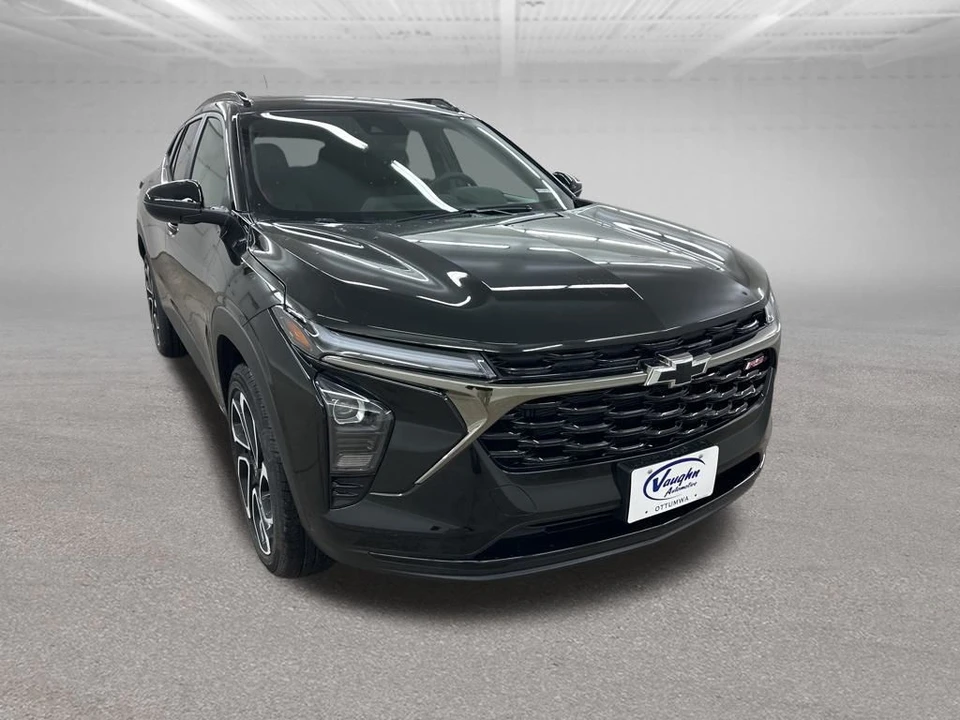 2026 Chevrolet Trax - Image 2 of 12