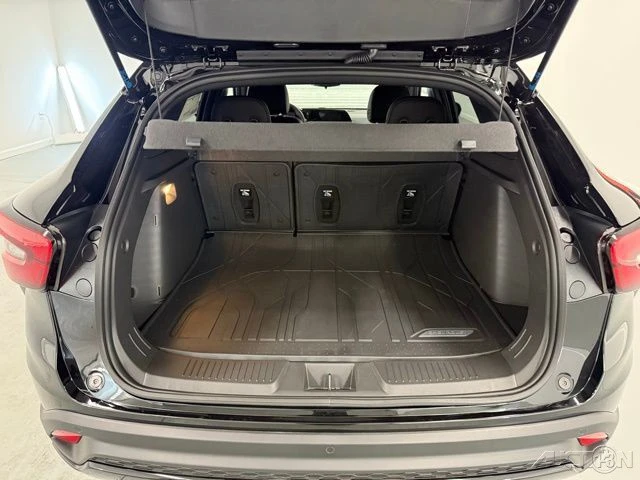 2026 Chevrolet Trax - Image 8 of 12
