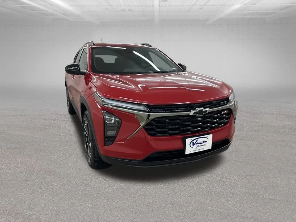 2026 Chevrolet Trax - Image 2 of 12