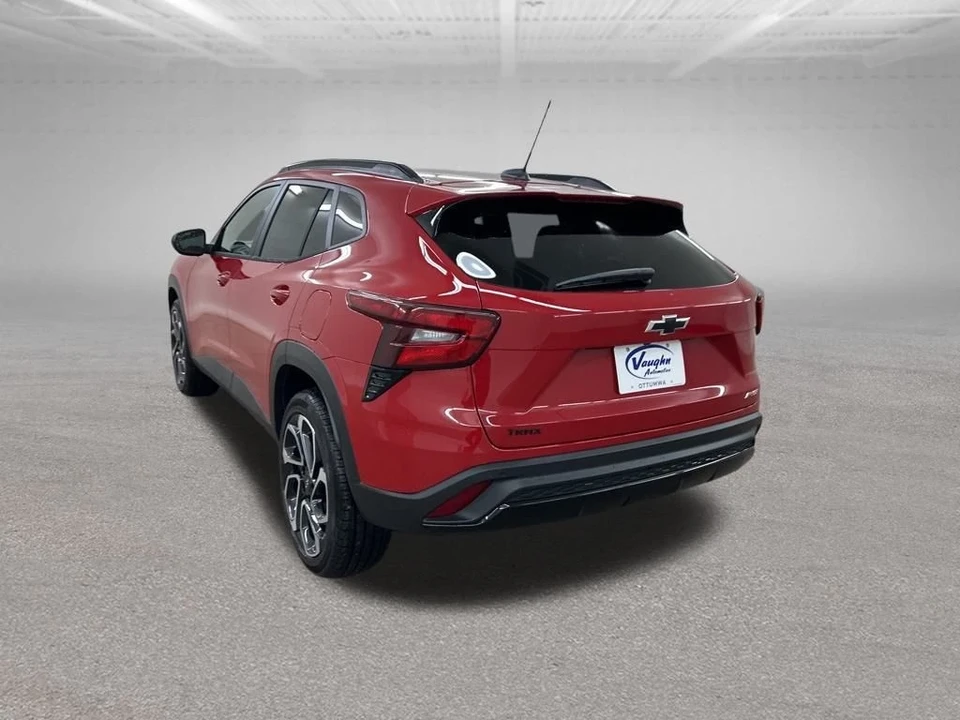 2026 Chevrolet Trax - Image 8 of 12