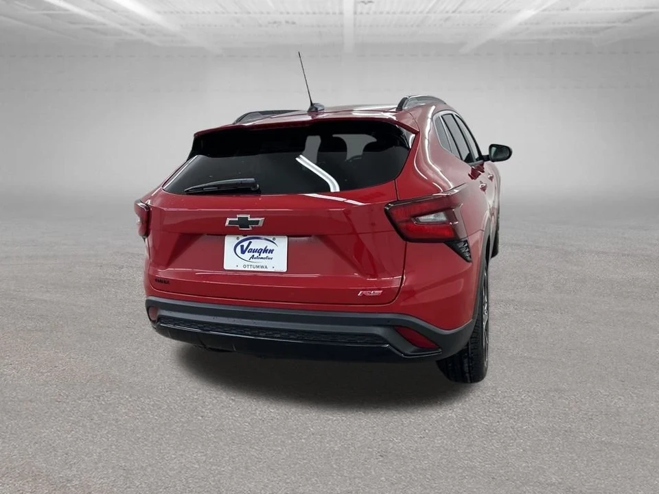 2026 Chevrolet Trax - Image 10 of 12