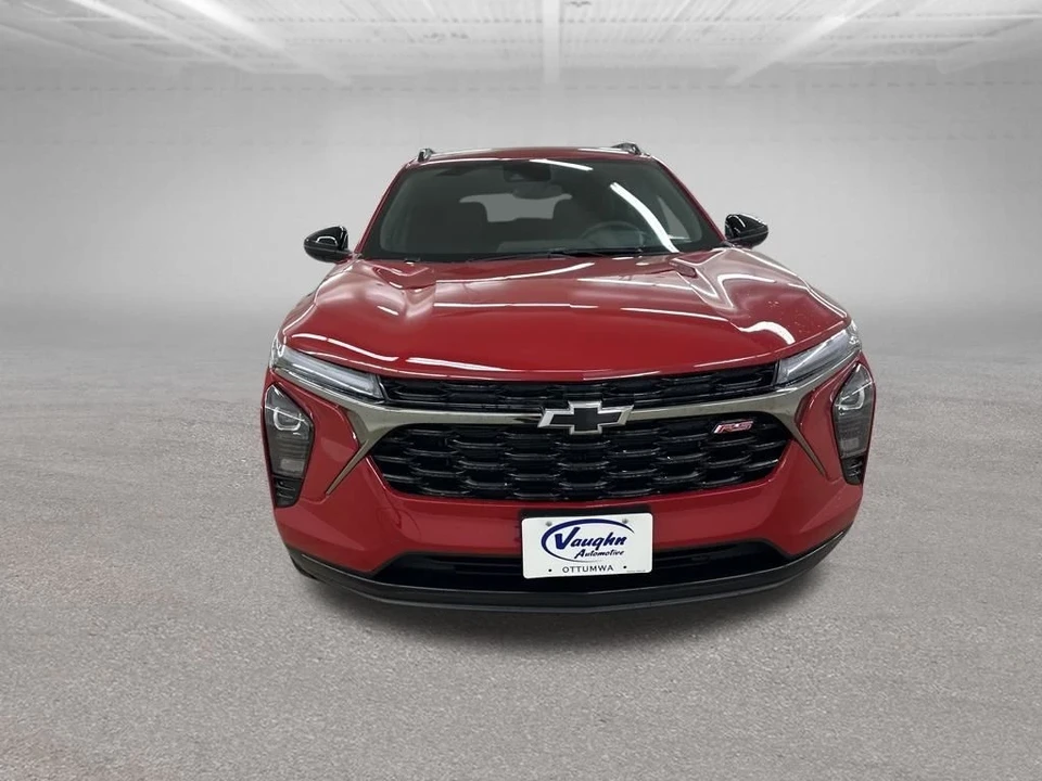 2026 Chevrolet Trax - Image 3 of 12