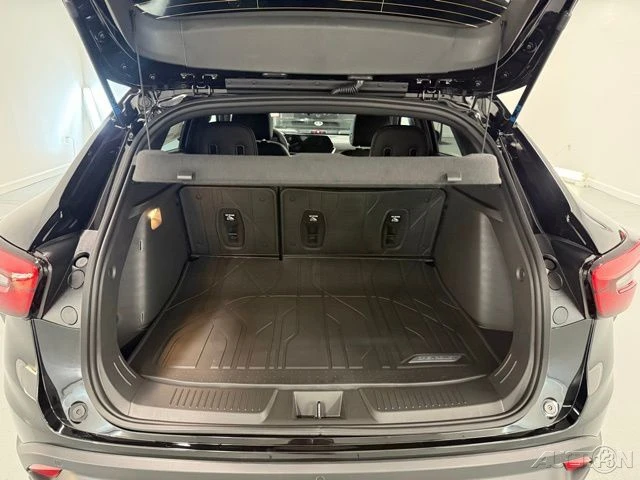 2026 Chevrolet Trax - Image 8 of 21