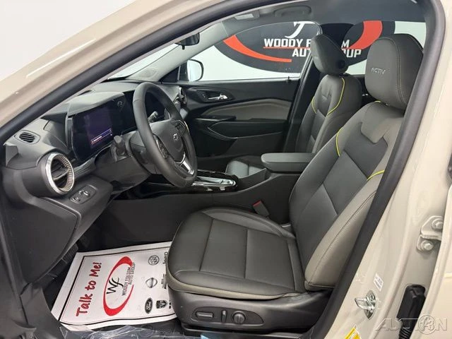 2026 Chevrolet Trax - Image 9 of 12