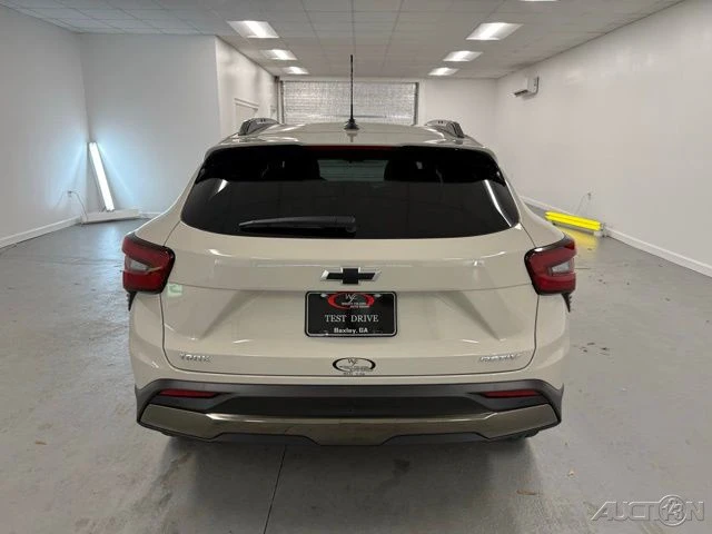 2026 Chevrolet Trax - Image 7 of 12