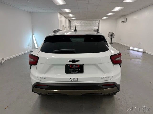 2026 Chevrolet Trax - Image 7 of 12