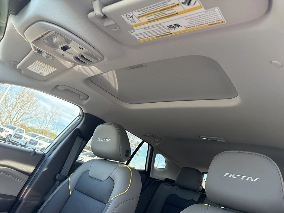 2026 Chevrolet Trax - Image 10 of 12