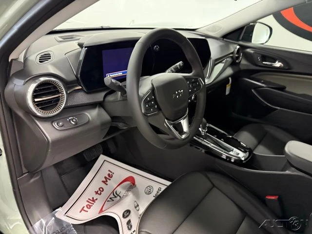 2026 Chevrolet Trax - Image 12 of 21