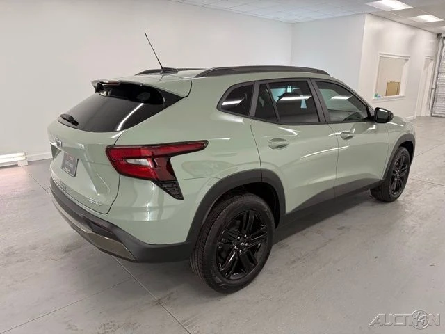 2026 Chevrolet Trax - Image 6 of 21