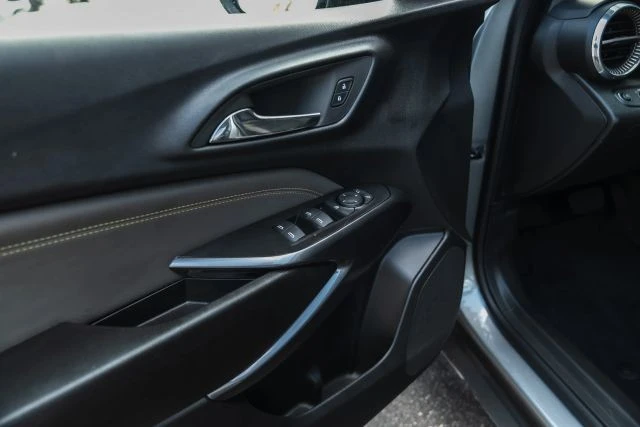 2026 Chevrolet Trax - Image 23 of 31