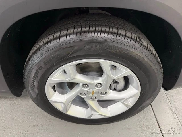 2026 Chevrolet Trax - Image 4 of 21
