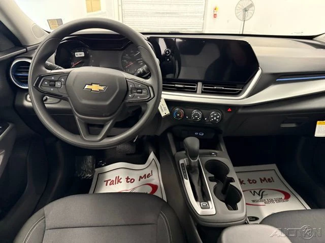2026 Chevrolet Trax - Image 18 of 21