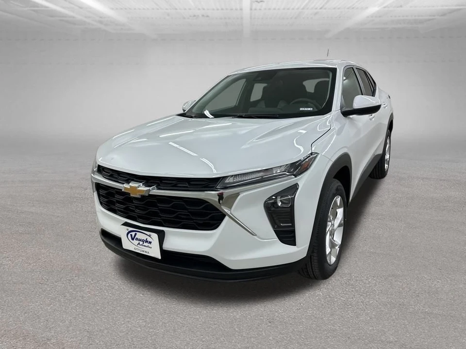 2026 Chevrolet Trax - Image 4 of 12