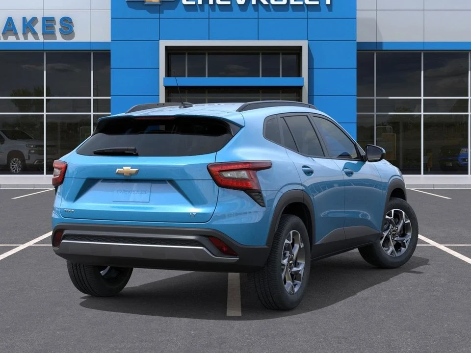 2026 Chevrolet Trax - Image 4 of 21