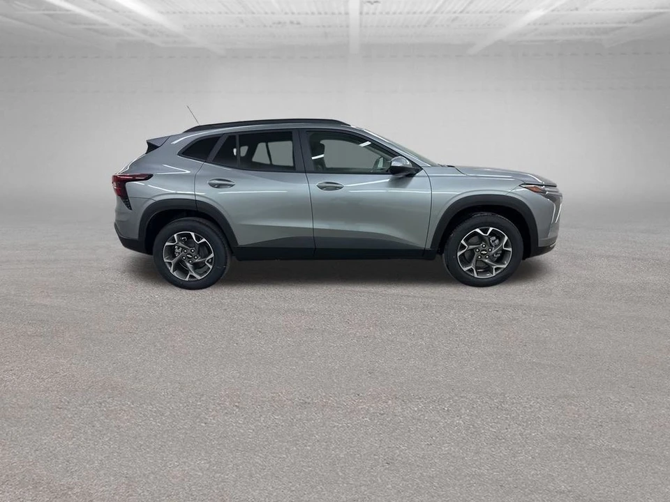 2026 Chevrolet Trax - Image 12 of 12