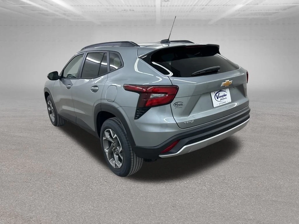 2026 Chevrolet Trax - Image 7 of 12