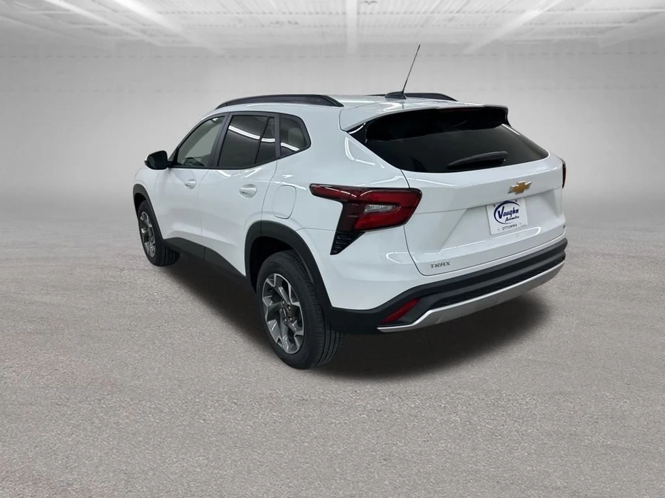2026 Chevrolet Trax - Image 7 of 12