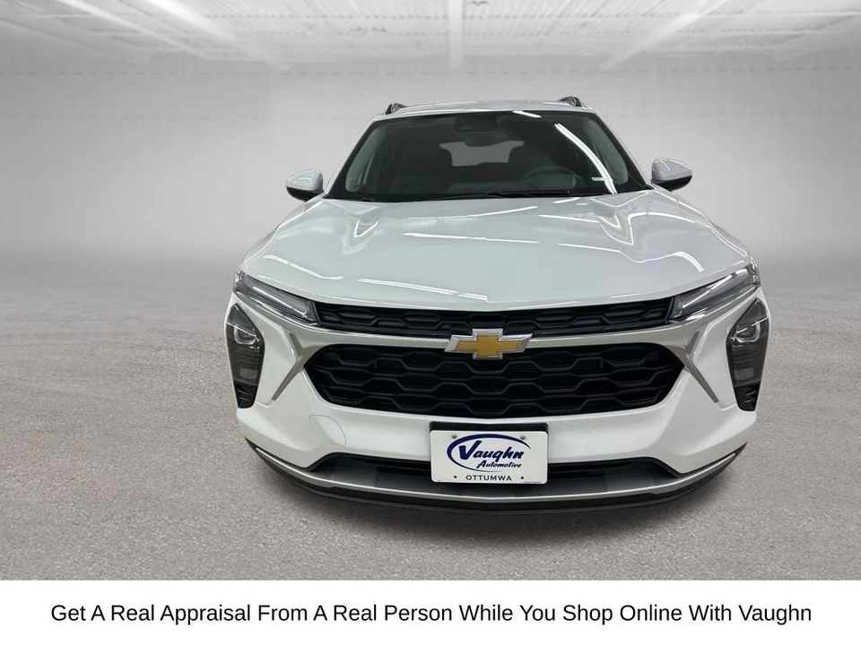 2026 Chevrolet Trax - Image 3 of 12