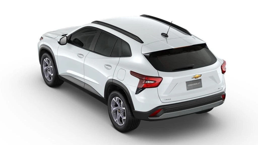 2026 Chevrolet Trax - Image 2 of 6