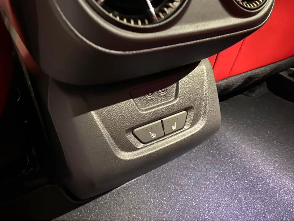 2026 Chevrolet Blazer - Image 12 of 13