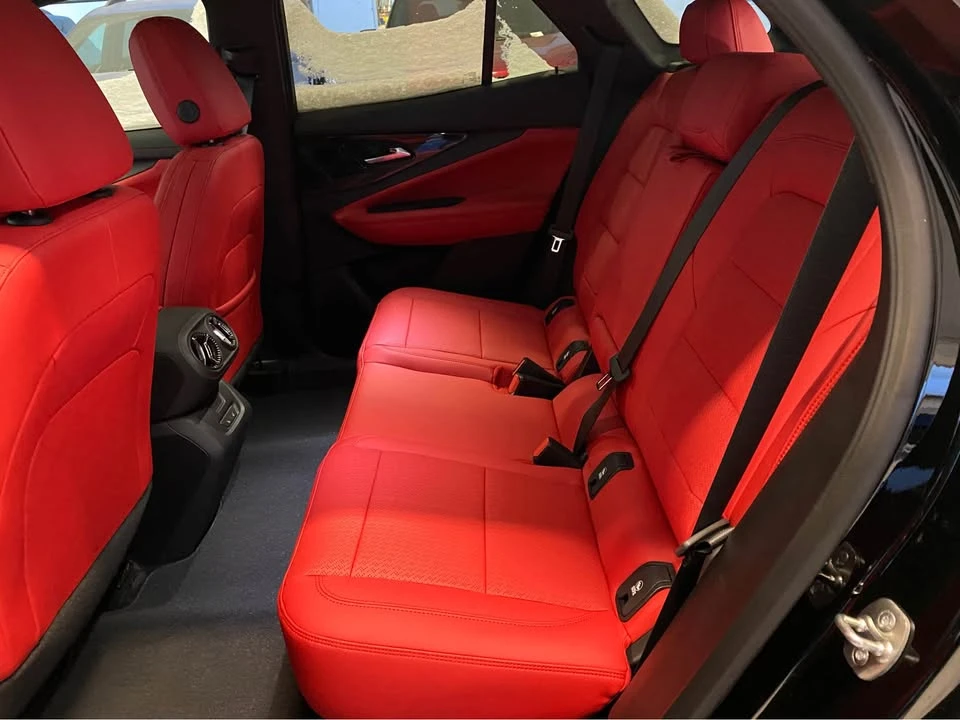 2026 Chevrolet Blazer - Image 11 of 13