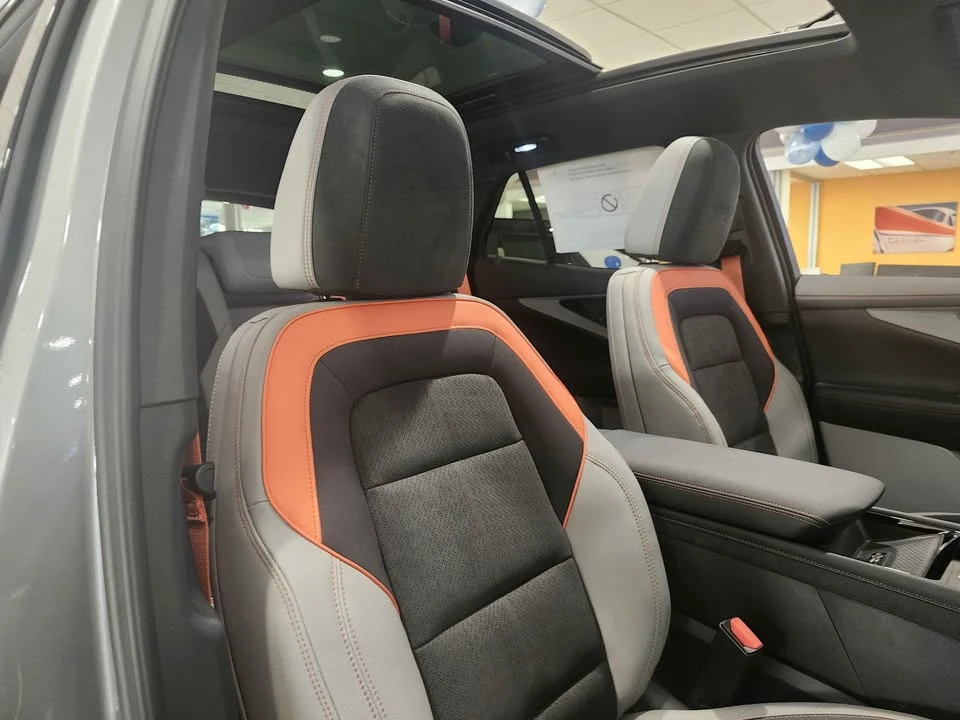 2026 Chevrolet Blazer - Image 6 of 13