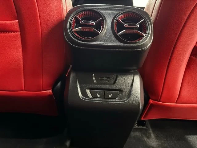 2026 Chevrolet Blazer - Image 10 of 19