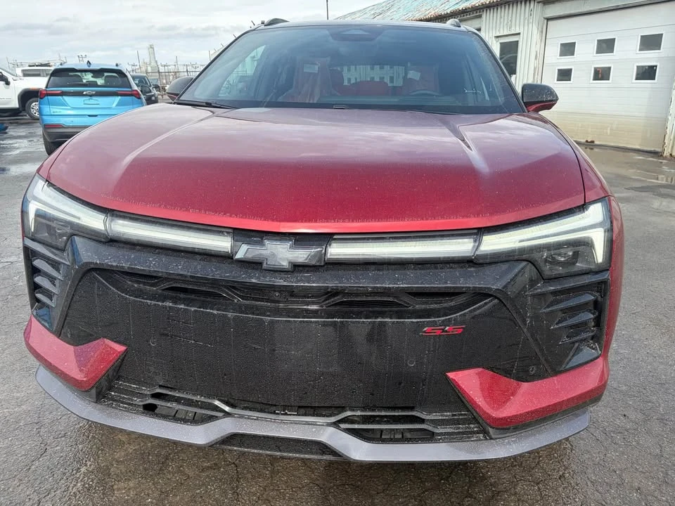 2026 Chevrolet Blazer - Image 2 of 8
