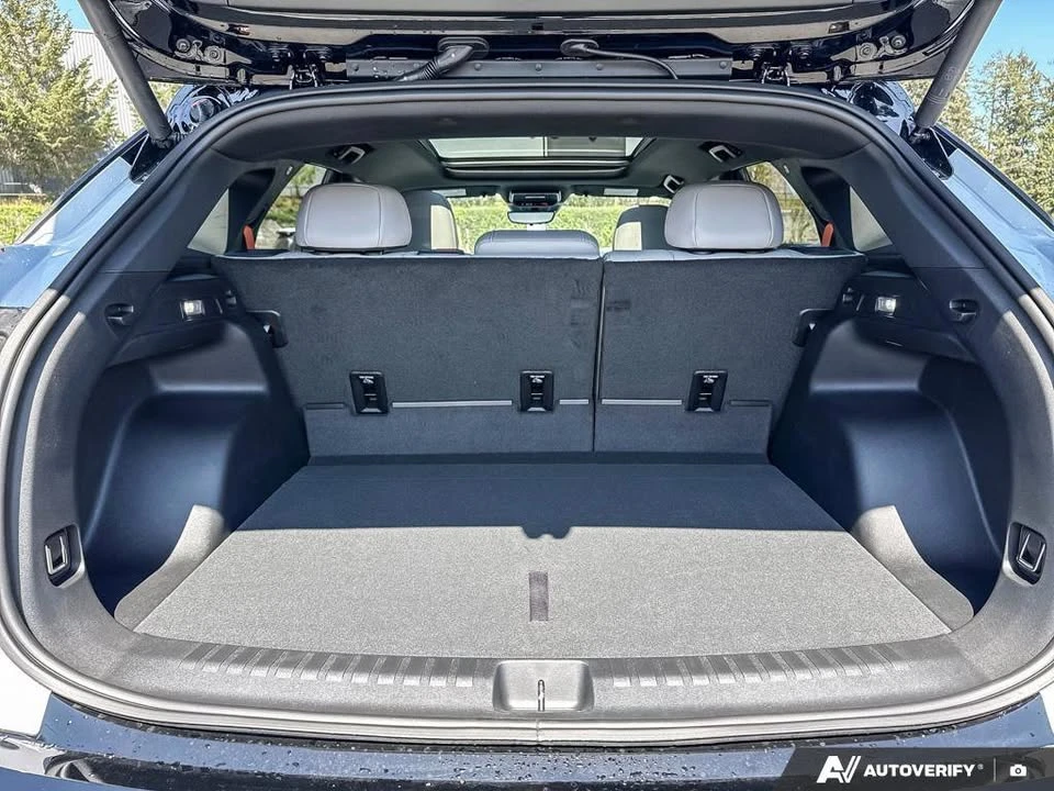 2026 Chevrolet Blazer - Image 18 of 20