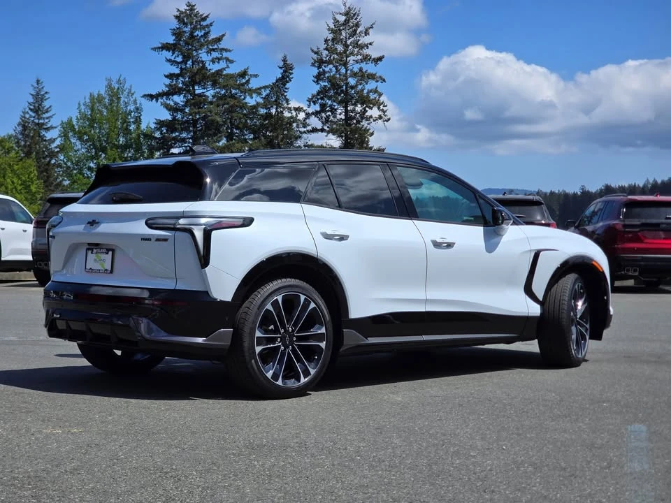 2026 Chevrolet Blazer - Image 2 of 20