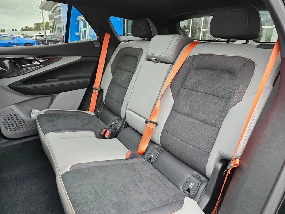 2026 Chevrolet Blazer - Image 8 of 10