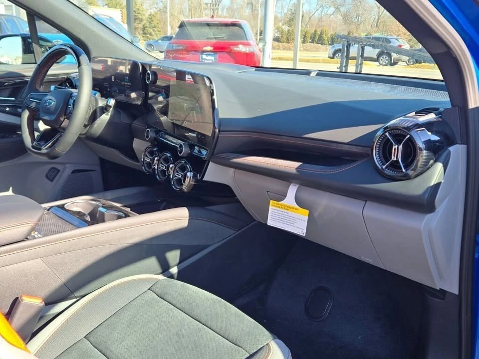 2026 Chevrolet Blazer - Image 17 of 18