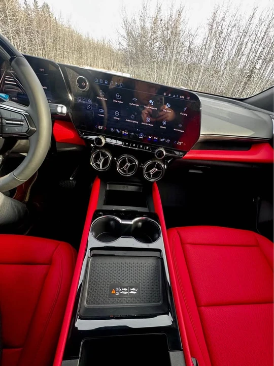 2026 Chevrolet Blazer - Image 14 of 18