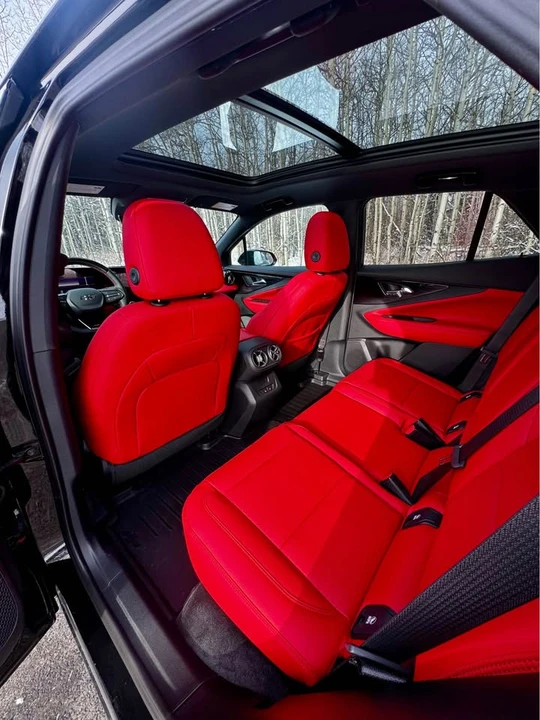 2026 Chevrolet Blazer - Image 16 of 18