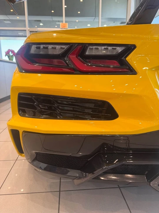 2026 Chevrolet Corvette C8 ZR1 - Image 8 of 19