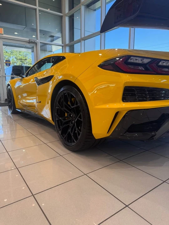 2026 Chevrolet Corvette C8 ZR1 - Image 3 of 19