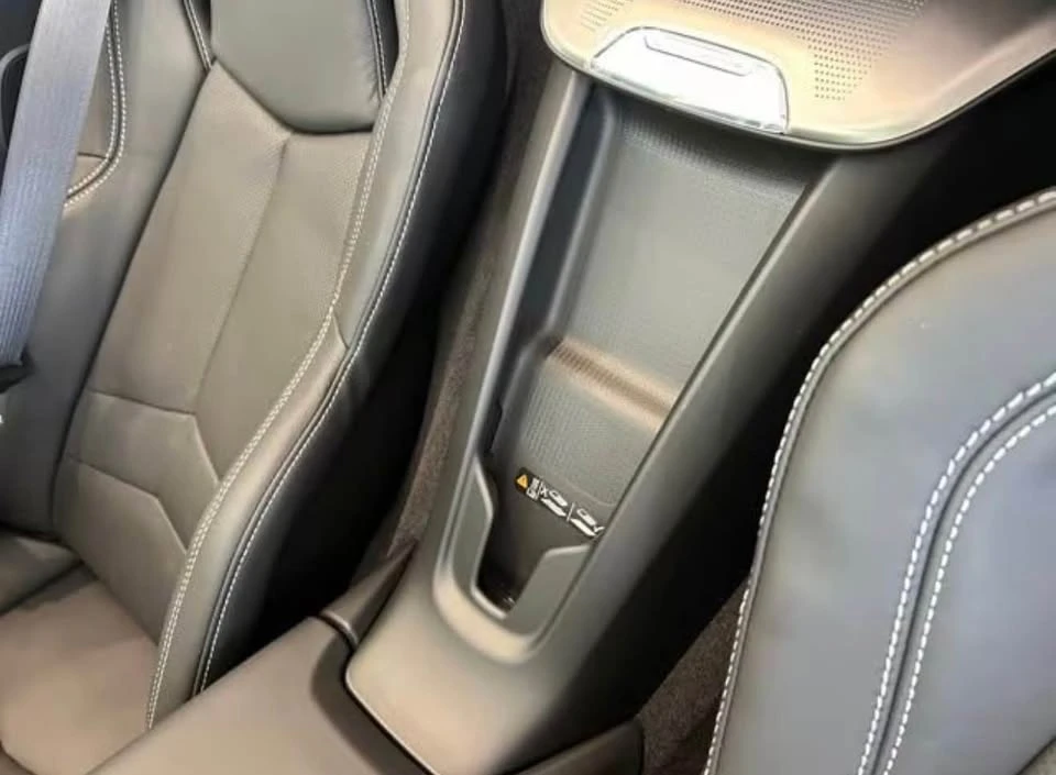 2026 Chevrolet Corvette C8 Z06 - Image 16 of 16